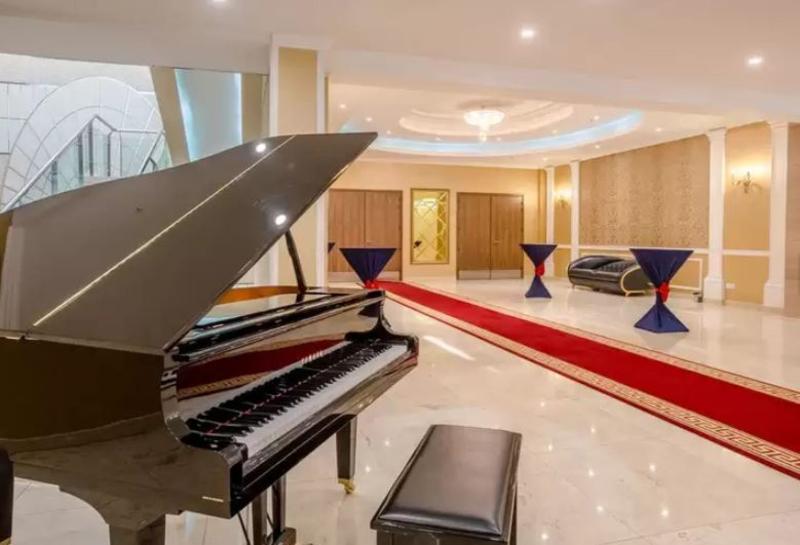 Holiday Inn Ulaanbaatar By Ihg Экстерьер фото