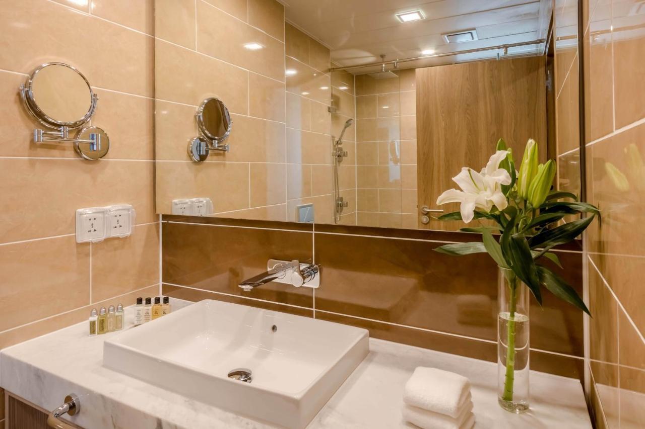 Holiday Inn Ulaanbaatar By Ihg Экстерьер фото
