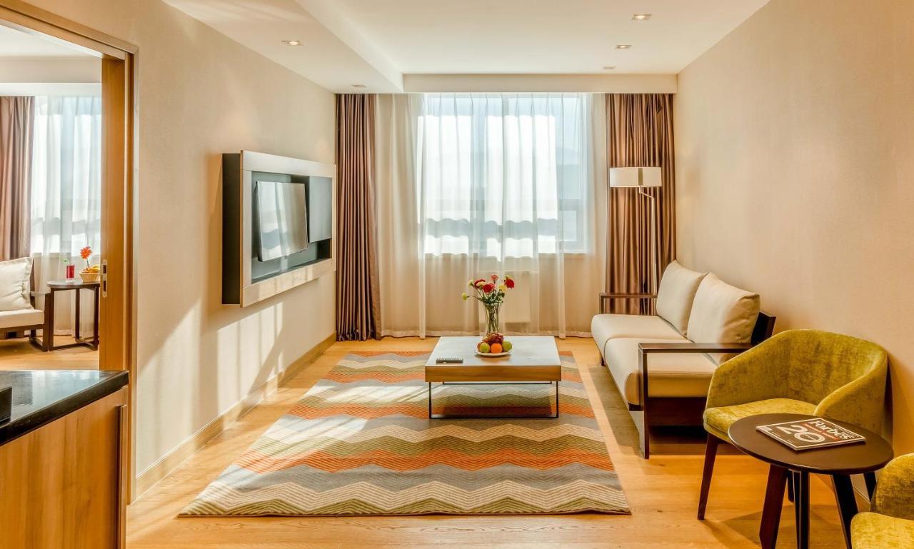 Holiday Inn Ulaanbaatar By Ihg Экстерьер фото