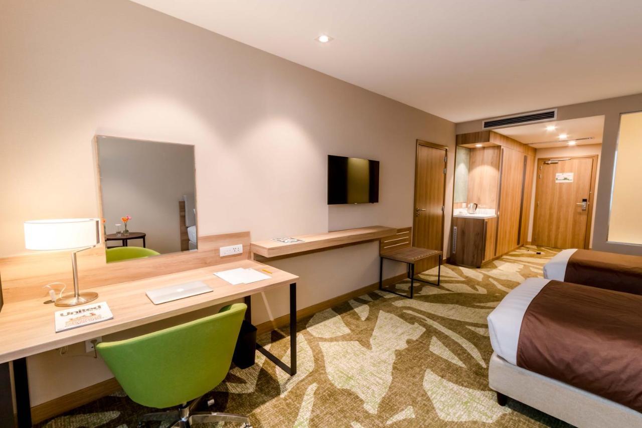 Holiday Inn Ulaanbaatar By Ihg Экстерьер фото